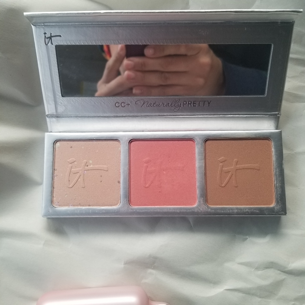 IT cosmetics cc+ radiance palette